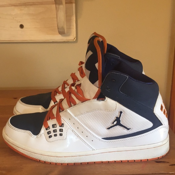 Jordan Other - Men’s Air Jordan Shoes. Size 11.